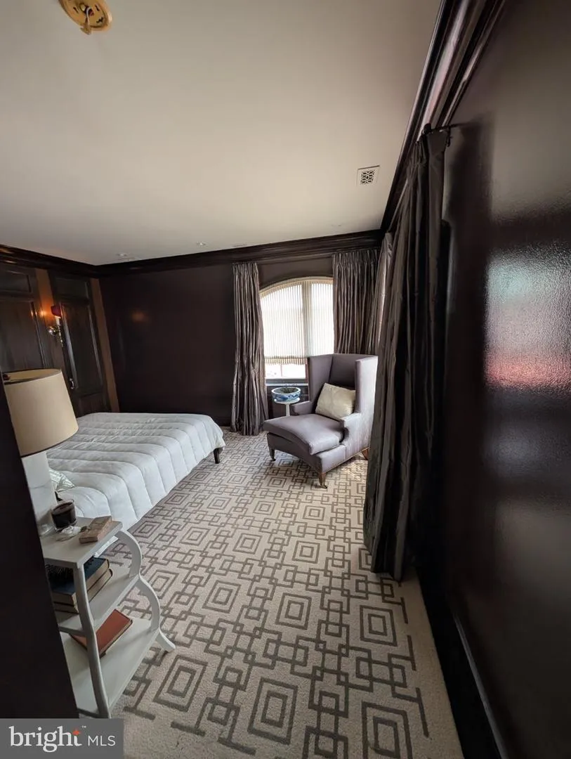 1080 WISCONSIN AVENUE NW #1017 Washington, DC 20007