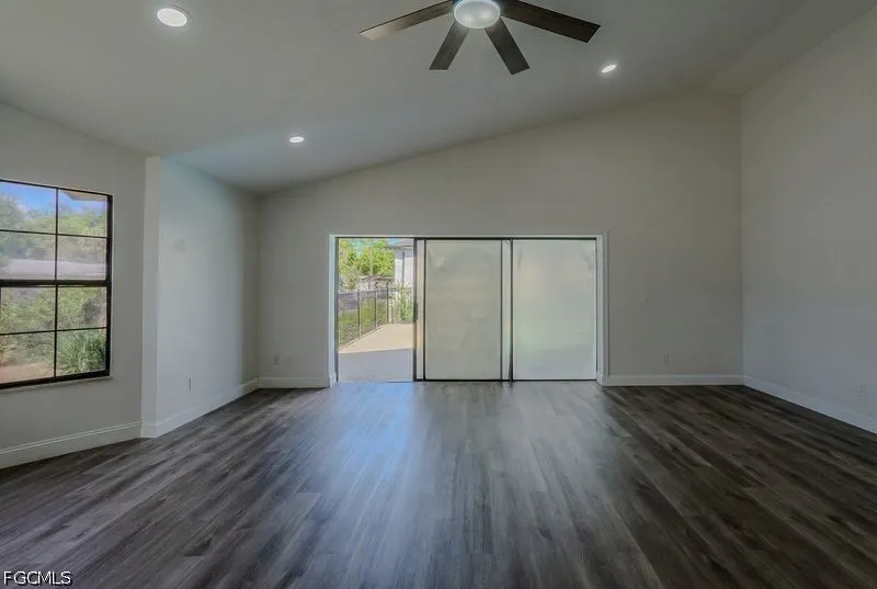 Carolina Avenue Fort Myers, FL 33905