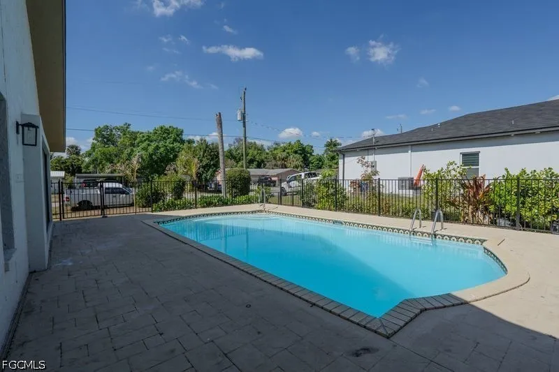 Carolina Avenue Fort Myers, FL 33905