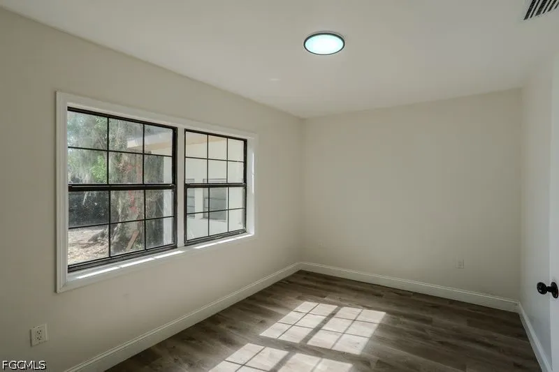 Carolina Avenue Fort Myers, FL 33905
