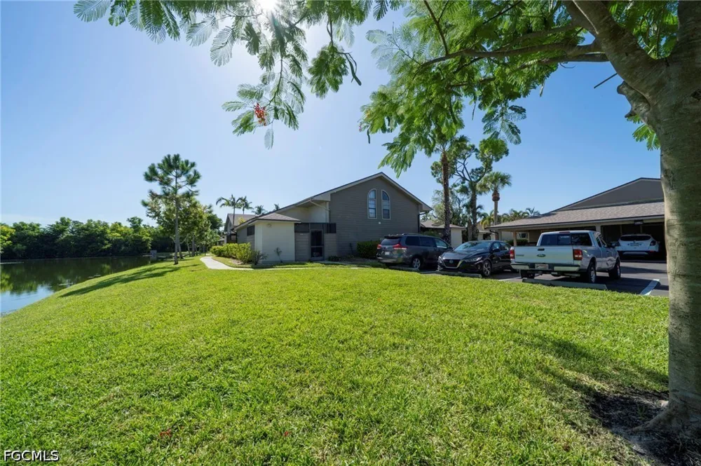 Broadhurst Loop Fort Myers, FL 33919