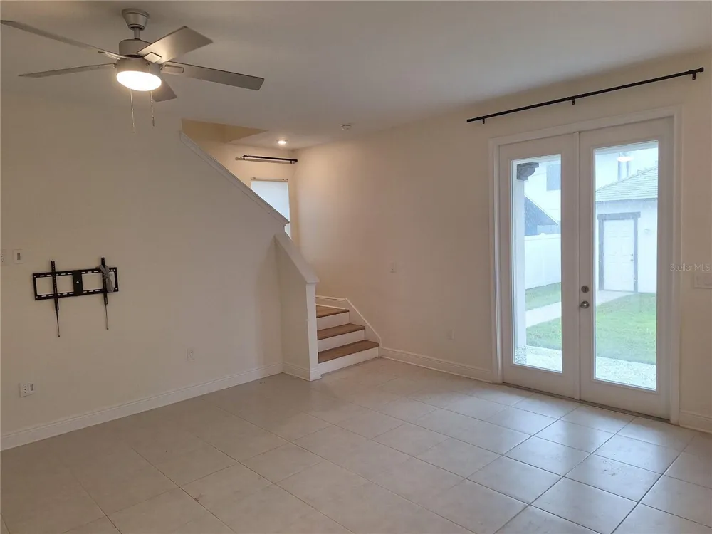 2525 3RD AVE #S St Petersburg, FL 33712