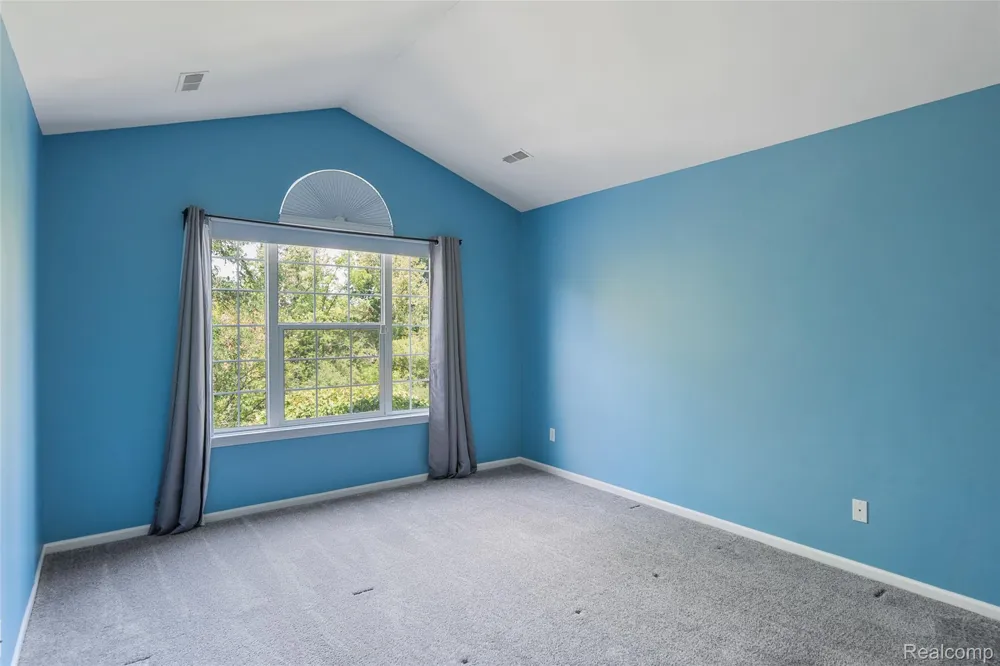 27204 Chantel Drive Walled Lake City, MI 48390