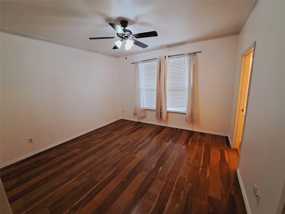 541 Moonwalker Trail Buda, TX 78610