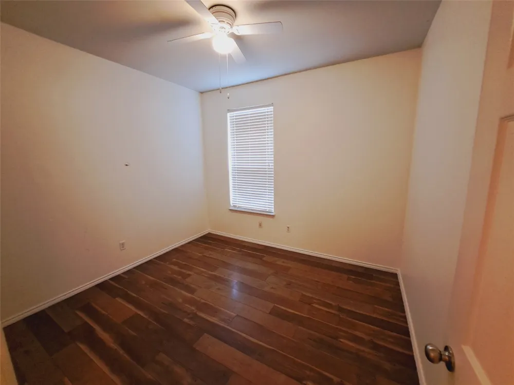 541 Moonwalker Trail Buda, TX 78610