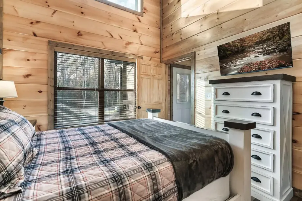 1654 Veterans Blvd #32 Sevierville, TN 37862