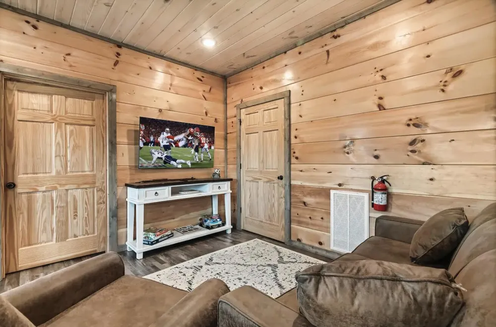 1654 Veterans Blvd #32 Sevierville, TN 37862