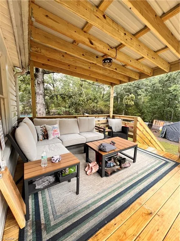 7160 Red Bank Road Germanton, NC 27019