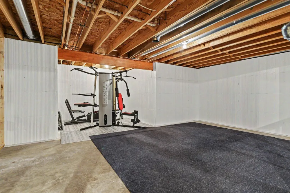3987 Michelle Drive St. Joseph, MI 49085