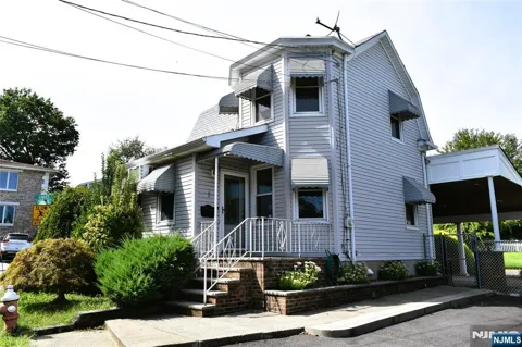 3 Linden Avenue