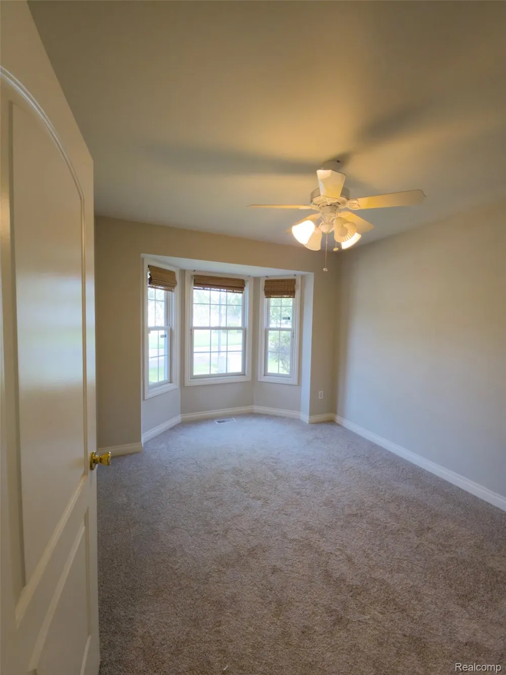 1151 Creekside Court Burton City, MI 48509