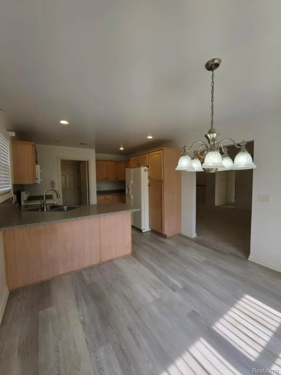 1151 Creekside Court Burton City, MI 48509