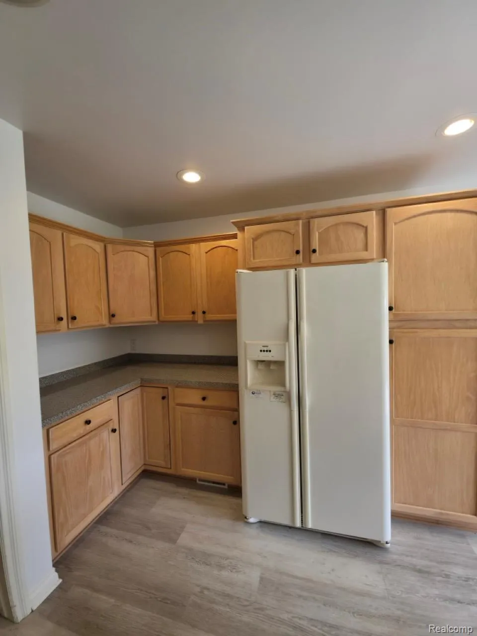 1151 Creekside Court Burton City, MI 48509