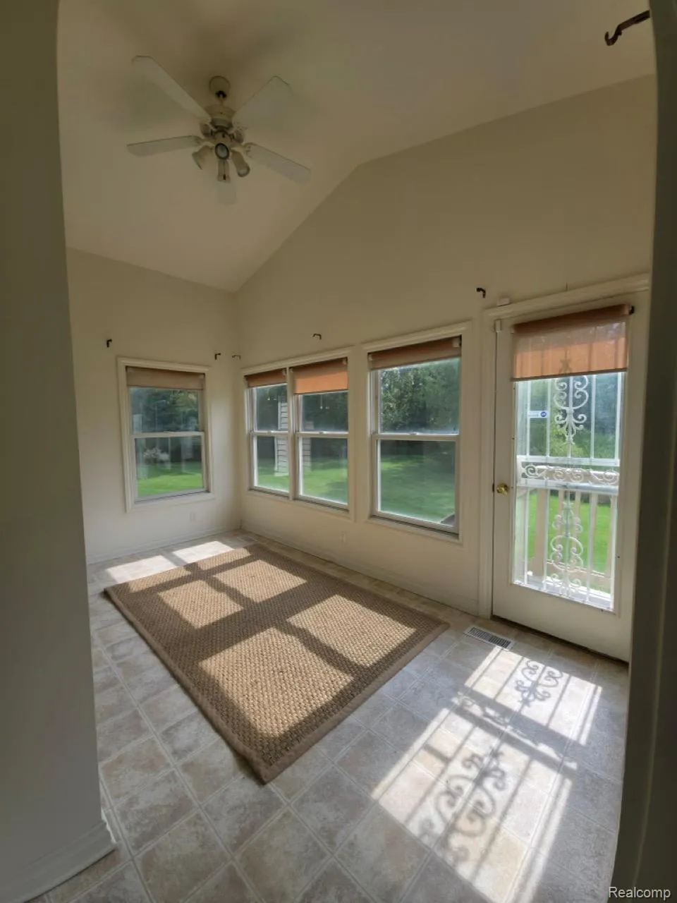 1151 Creekside Court Burton City, MI 48509