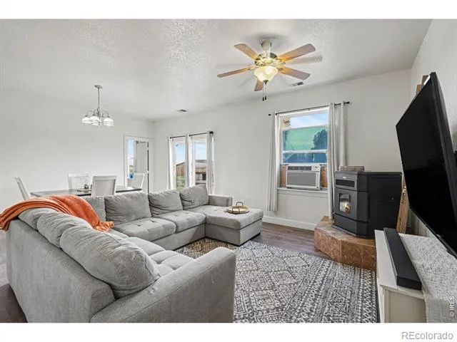 9548 Mcguire Avenue Carr, CO 80612