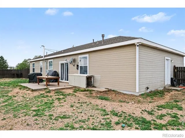 9548 Mcguire Avenue Carr, CO 80612