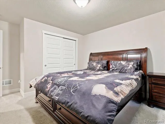 2550 Doe Ridge Way Johnstown, CO 80534