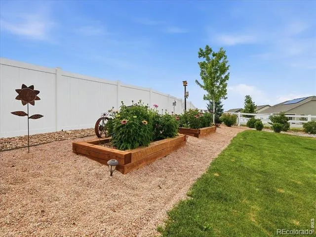 2550 Doe Ridge Way Johnstown, CO 80534