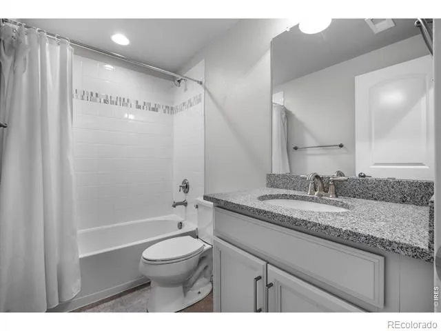 5912 Boston Court Denver, CO 80238
