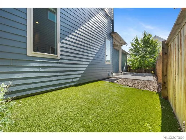 5912 Boston Court Denver, CO 80238