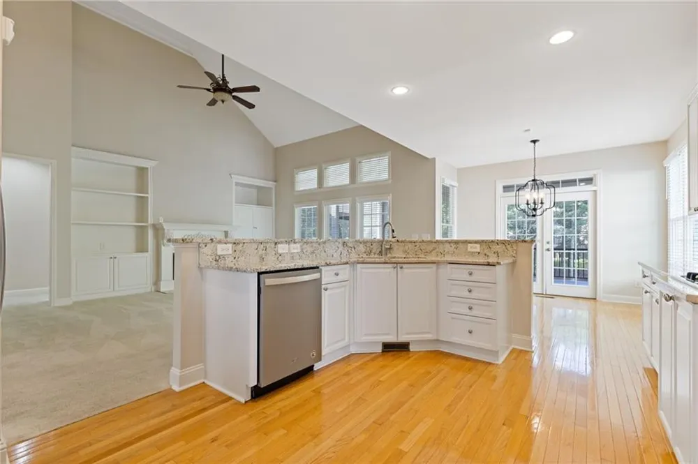 5503 Kingsley Manor Cumming, GA 30041