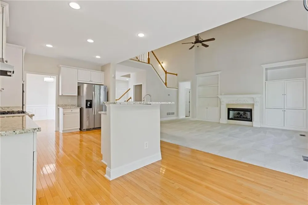5503 Kingsley Manor Cumming, GA 30041