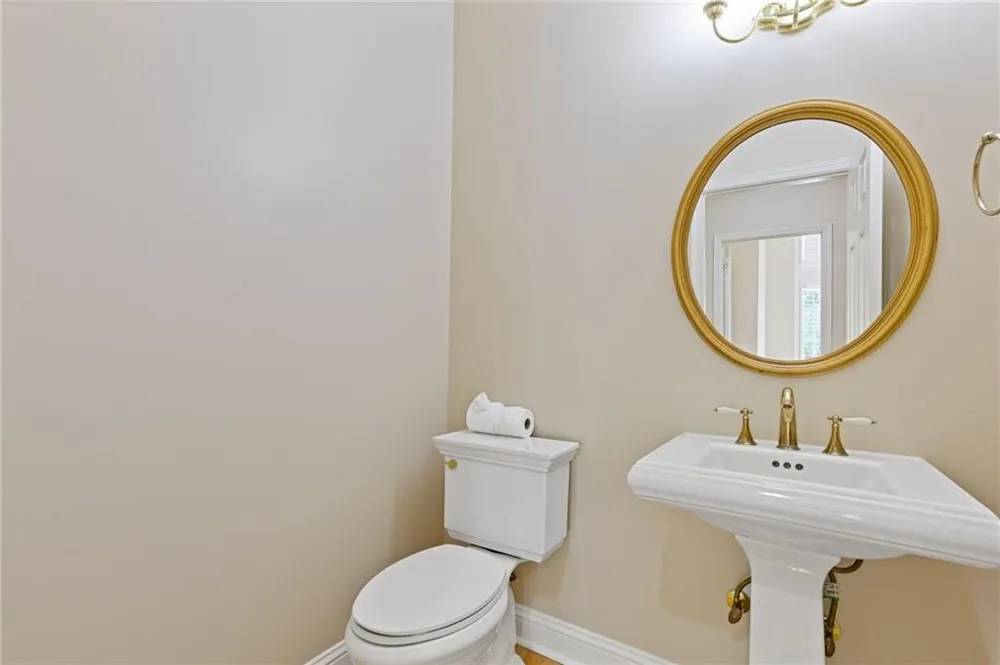5503 Kingsley Manor Cumming, GA 30041