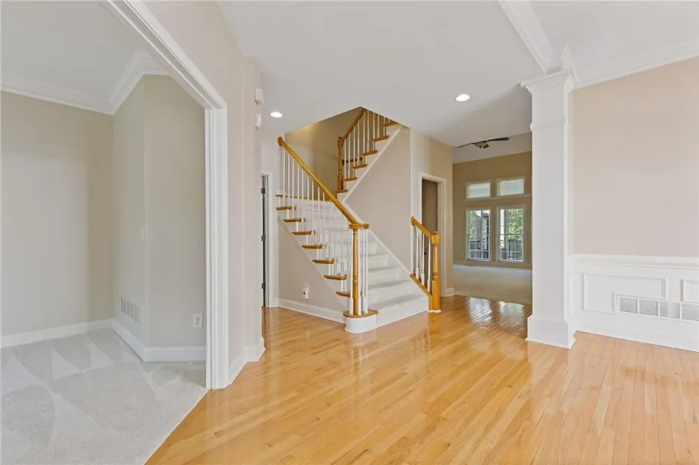 5503 Kingsley Manor Cumming, GA 30041