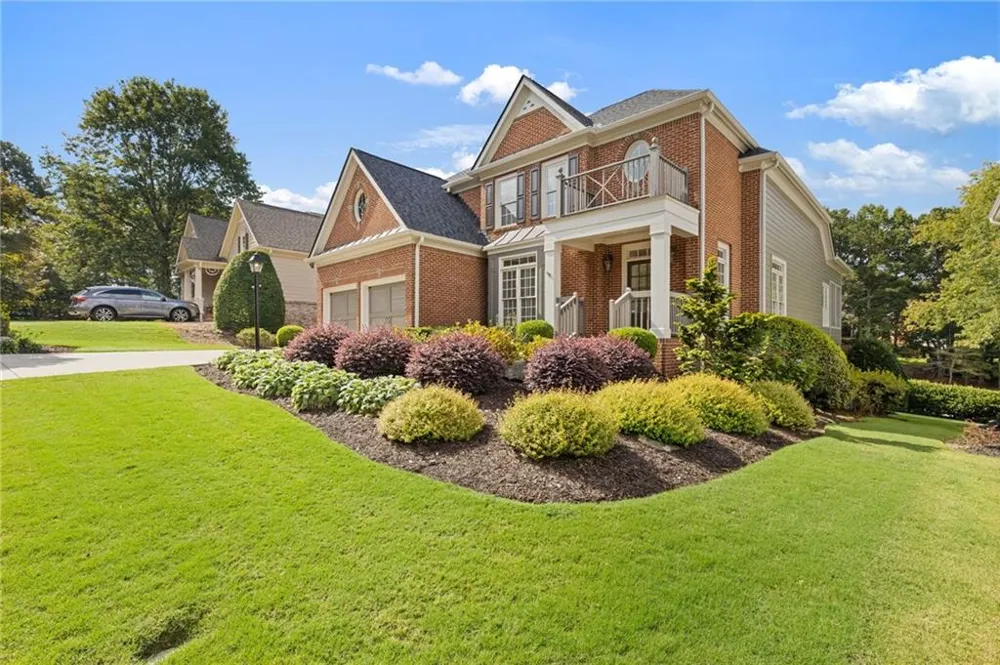 5503 Kingsley Manor Cumming, GA 30041