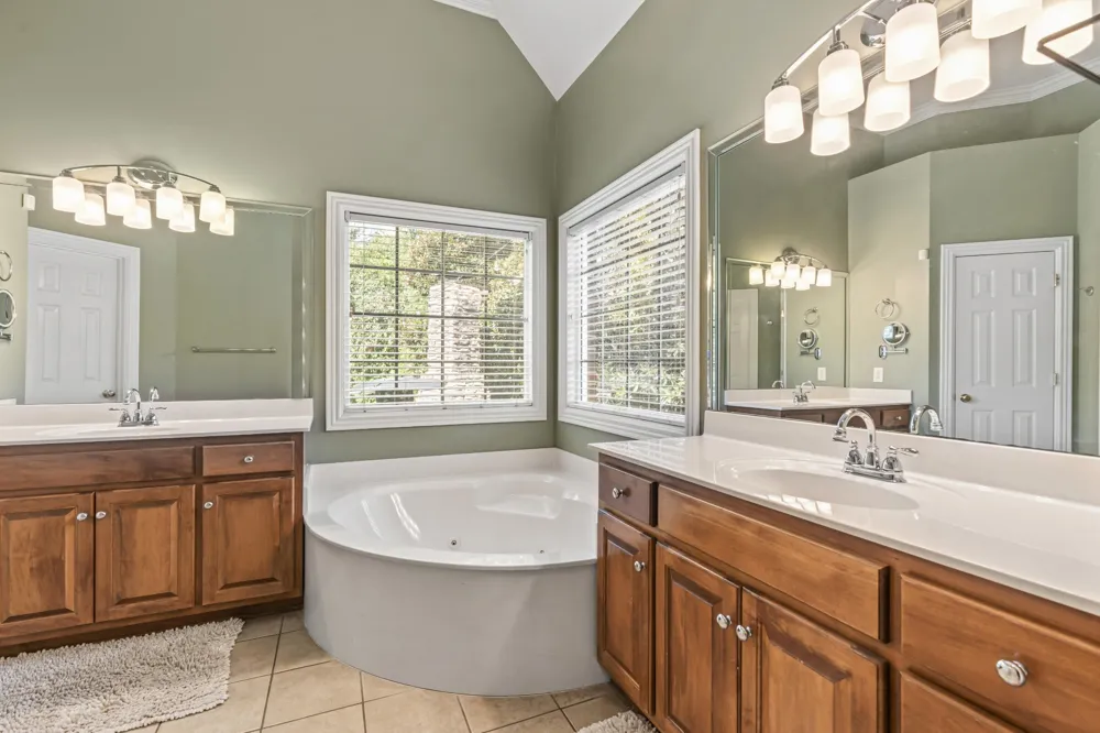 285 Page Dr Mount Juliet, TN 37122