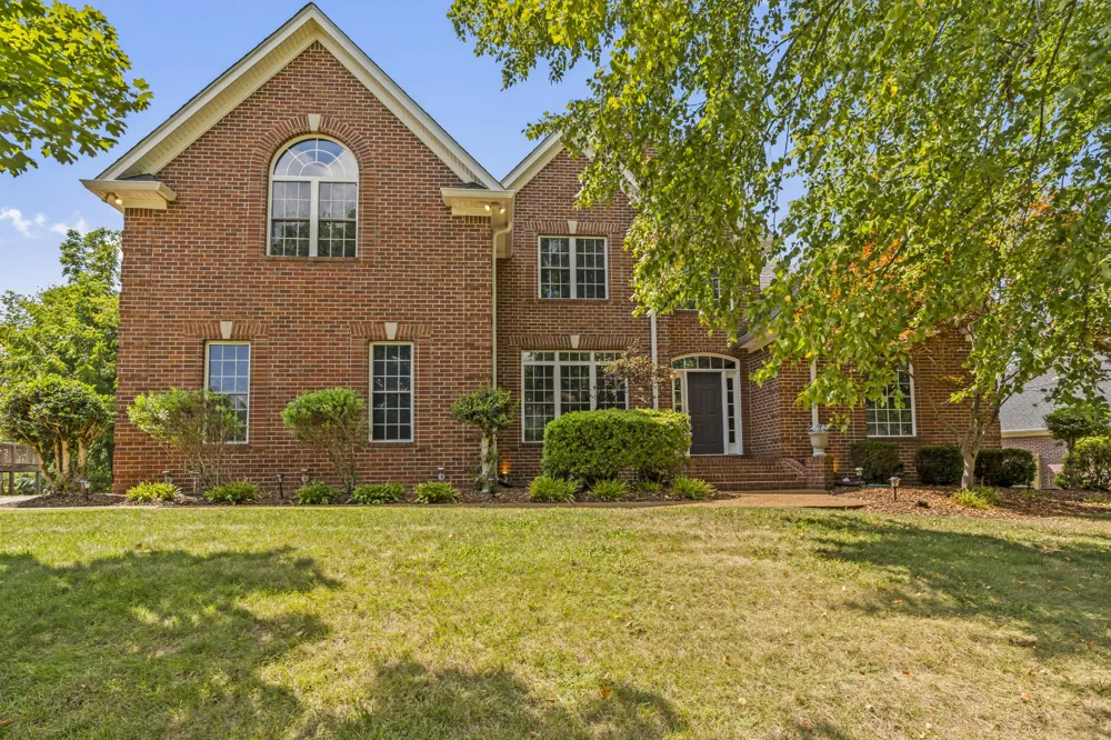 285 Page Dr Mount Juliet, TN 37122