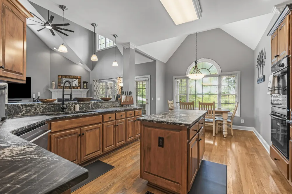 285 Page Dr Mount Juliet, TN 37122