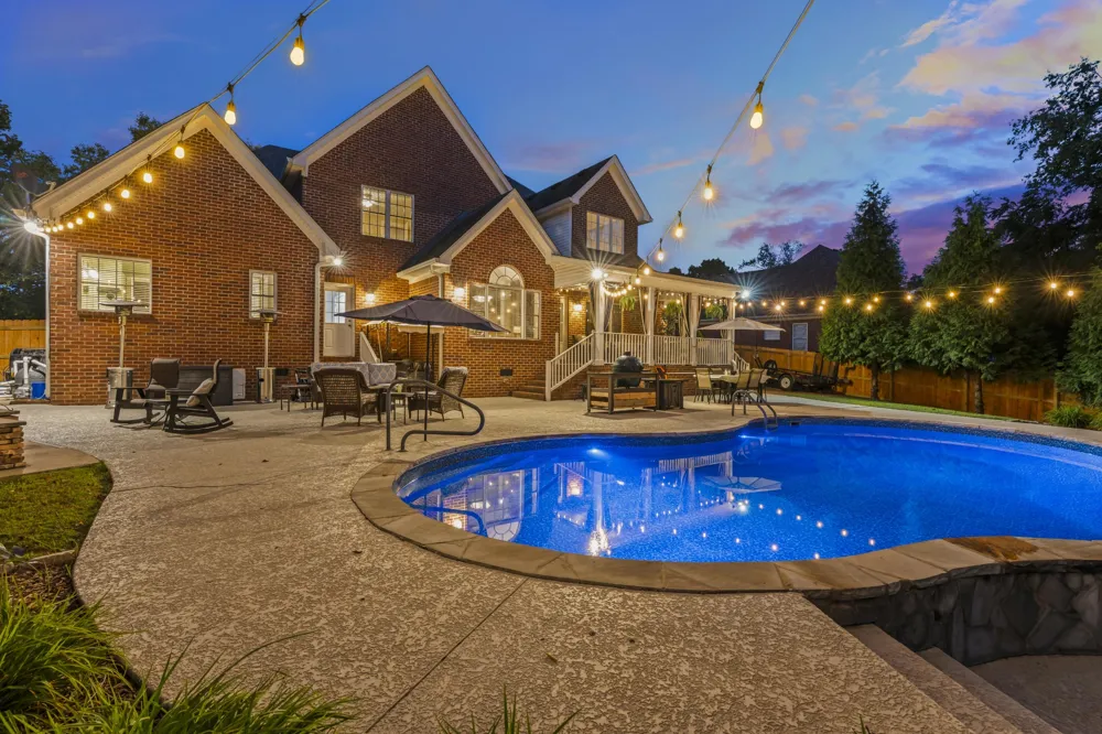 285 Page Dr Mount Juliet, TN 37122