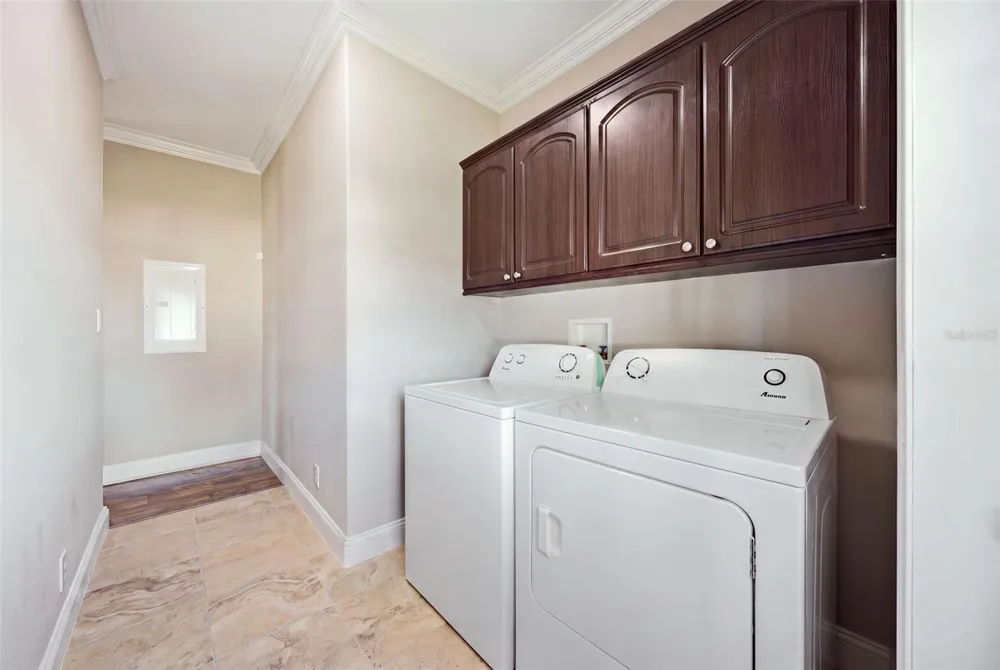 204 E KEYSVILLE ROAD Plant City, FL 33567