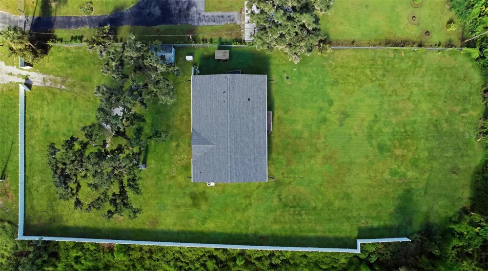 204 E KEYSVILLE ROAD Plant City, FL 33567