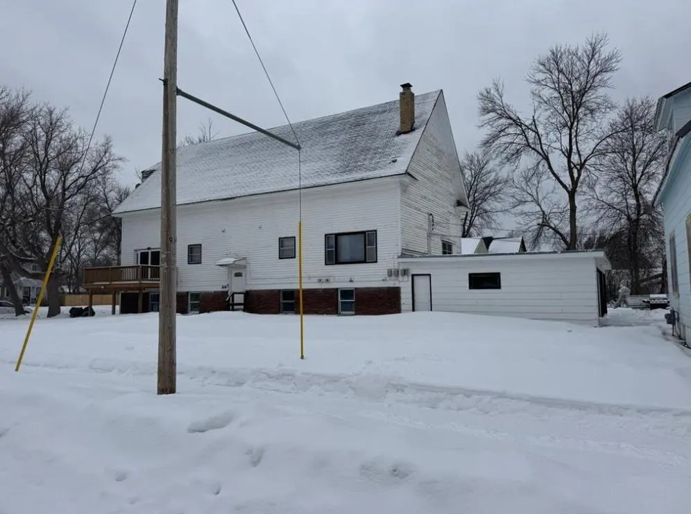 516 7th Avenue International Falls, MN 56649
