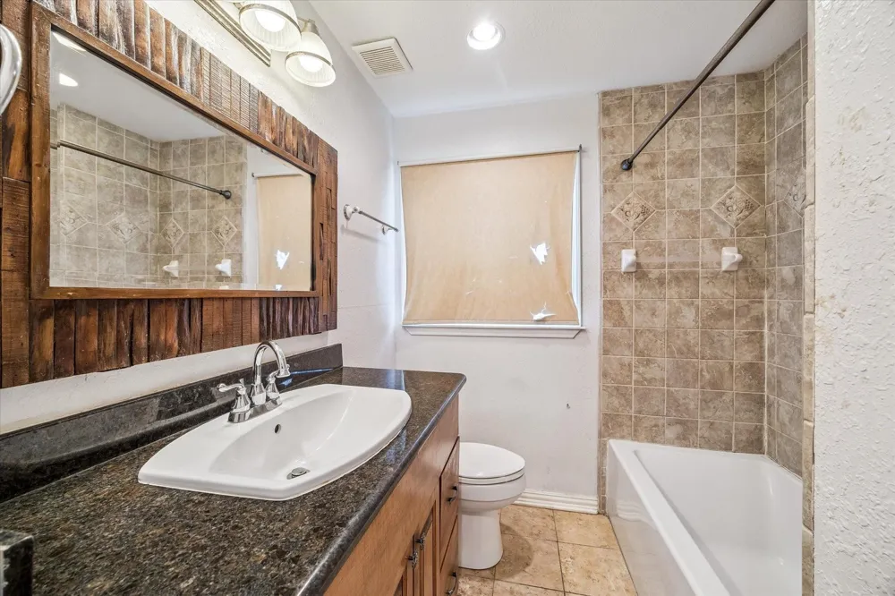 5111 Idaho Street Houston, TX 77021