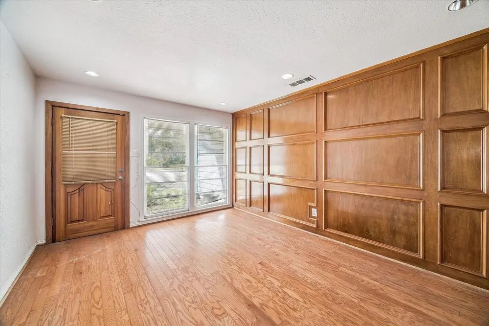 5111 Idaho Street Houston, TX 77021