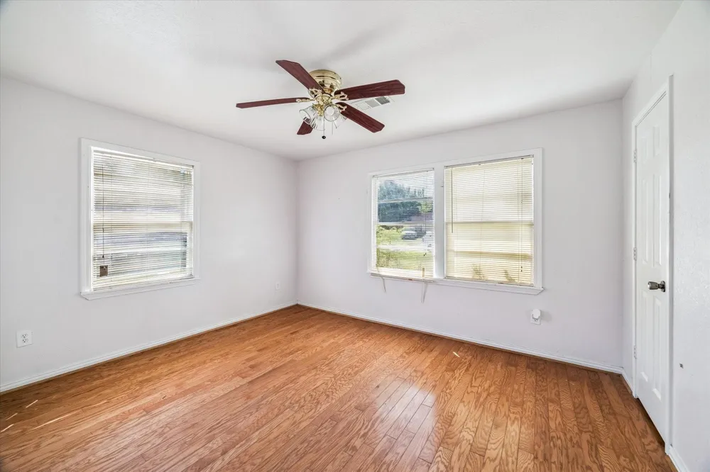5111 Idaho Street Houston, TX 77021