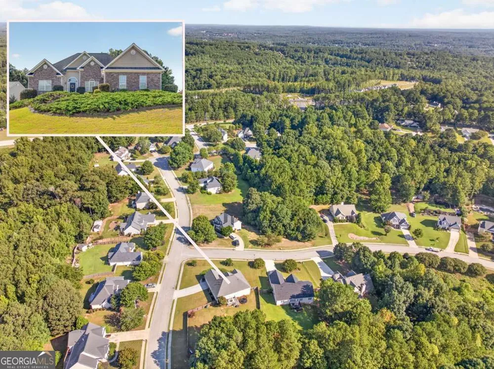 1129 Woodmere DR Loganville, GA 30052