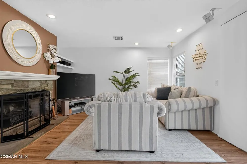7507 Carmenita Lane West Hills, CA 91304