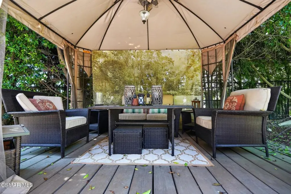 7507 Carmenita Lane West Hills, CA 91304