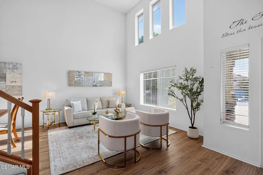 7507 Carmenita Lane West Hills, CA 91304