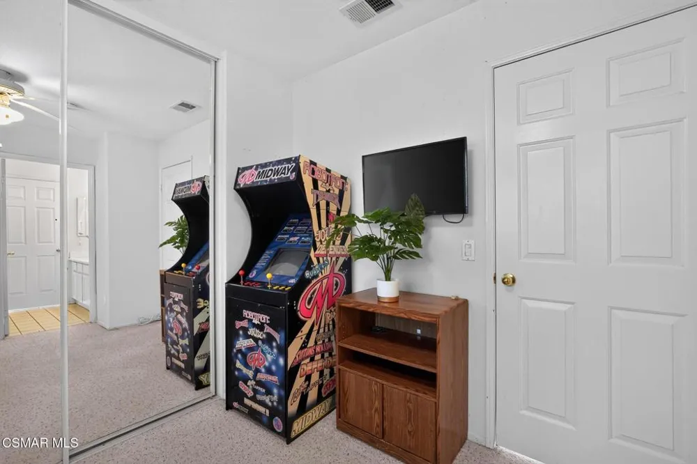 7507 Carmenita Lane West Hills, CA 91304