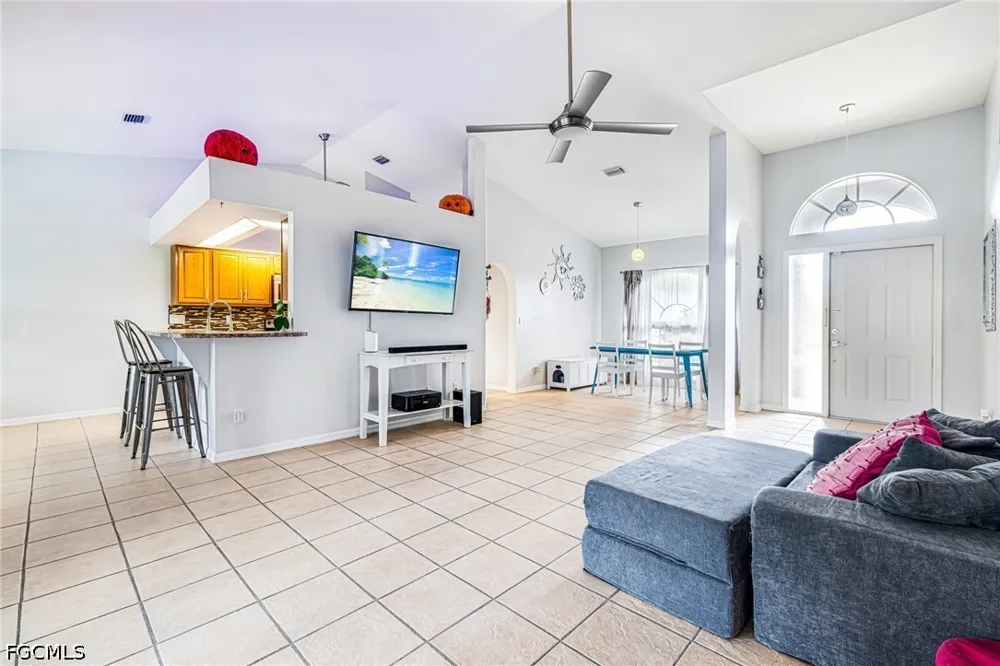 NE 28th Street Cape Coral, FL 33909