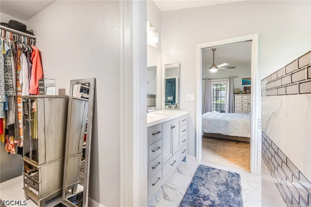 NE 28th Street Cape Coral, FL 33909