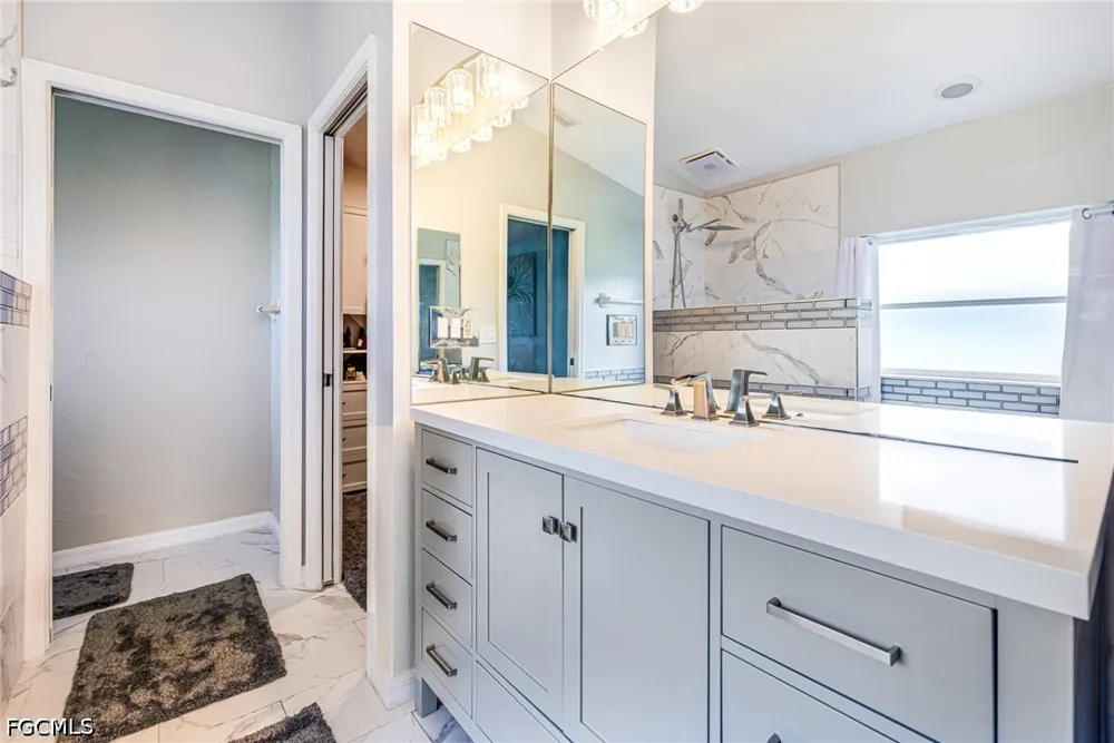 NE 28th Street Cape Coral, FL 33909