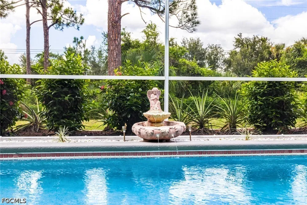 NE 28th Street Cape Coral, FL 33909