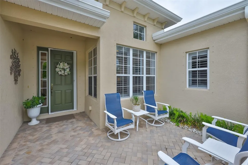 2292 SIFIELD GREENS WAY #59 Sun City Center, FL 33573