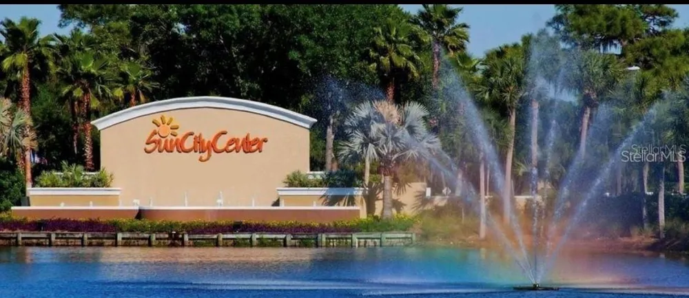 2292 SIFIELD GREENS WAY #59 Sun City Center, FL 33573